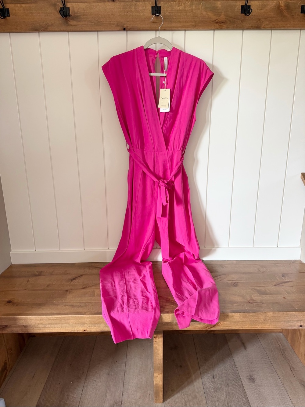Mango Magenta Sleeveless V-Neck Jumpsuit with Tie Waist - Picture 3 of 7